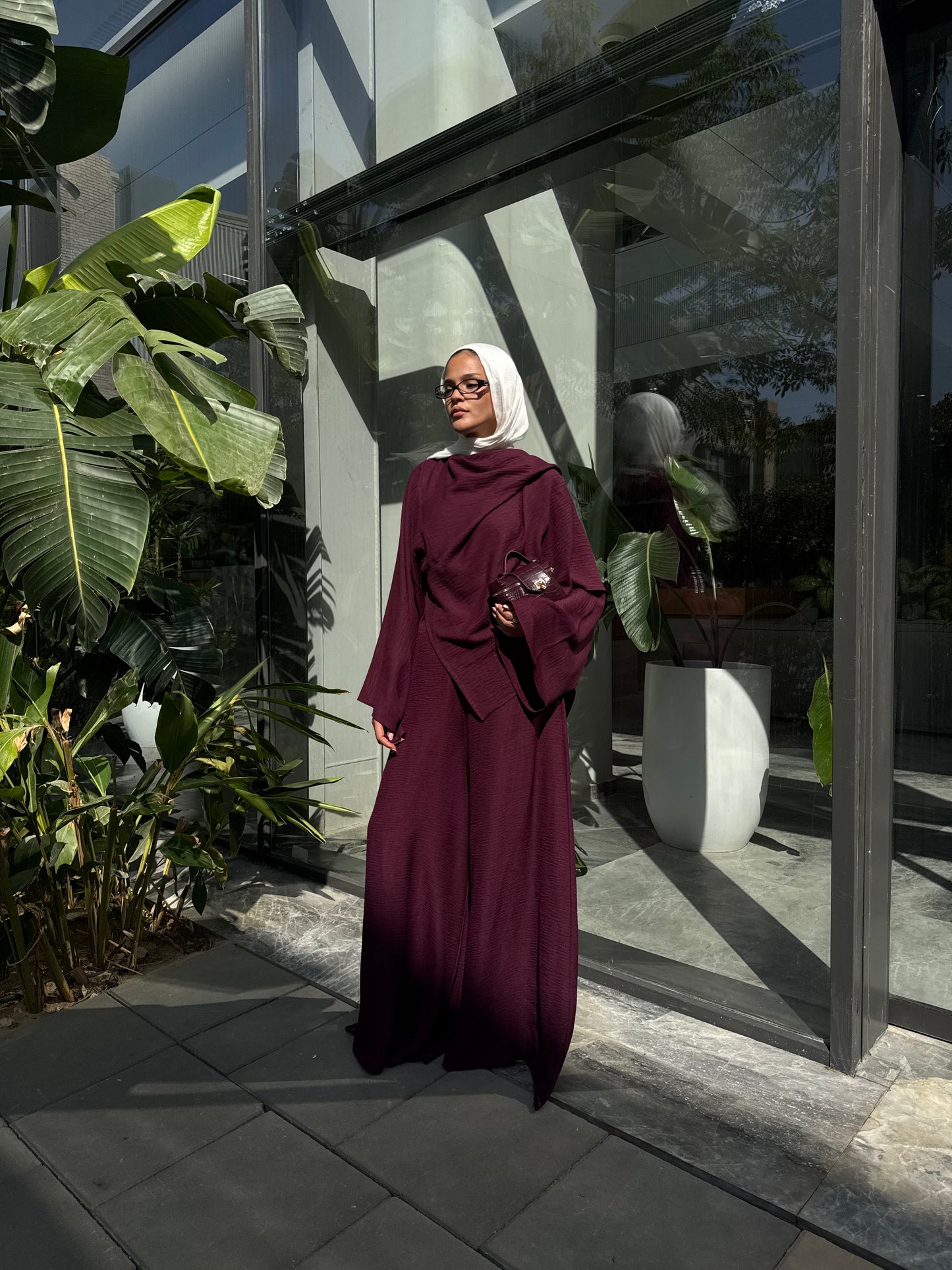 Head Turner Set in Burgundy}