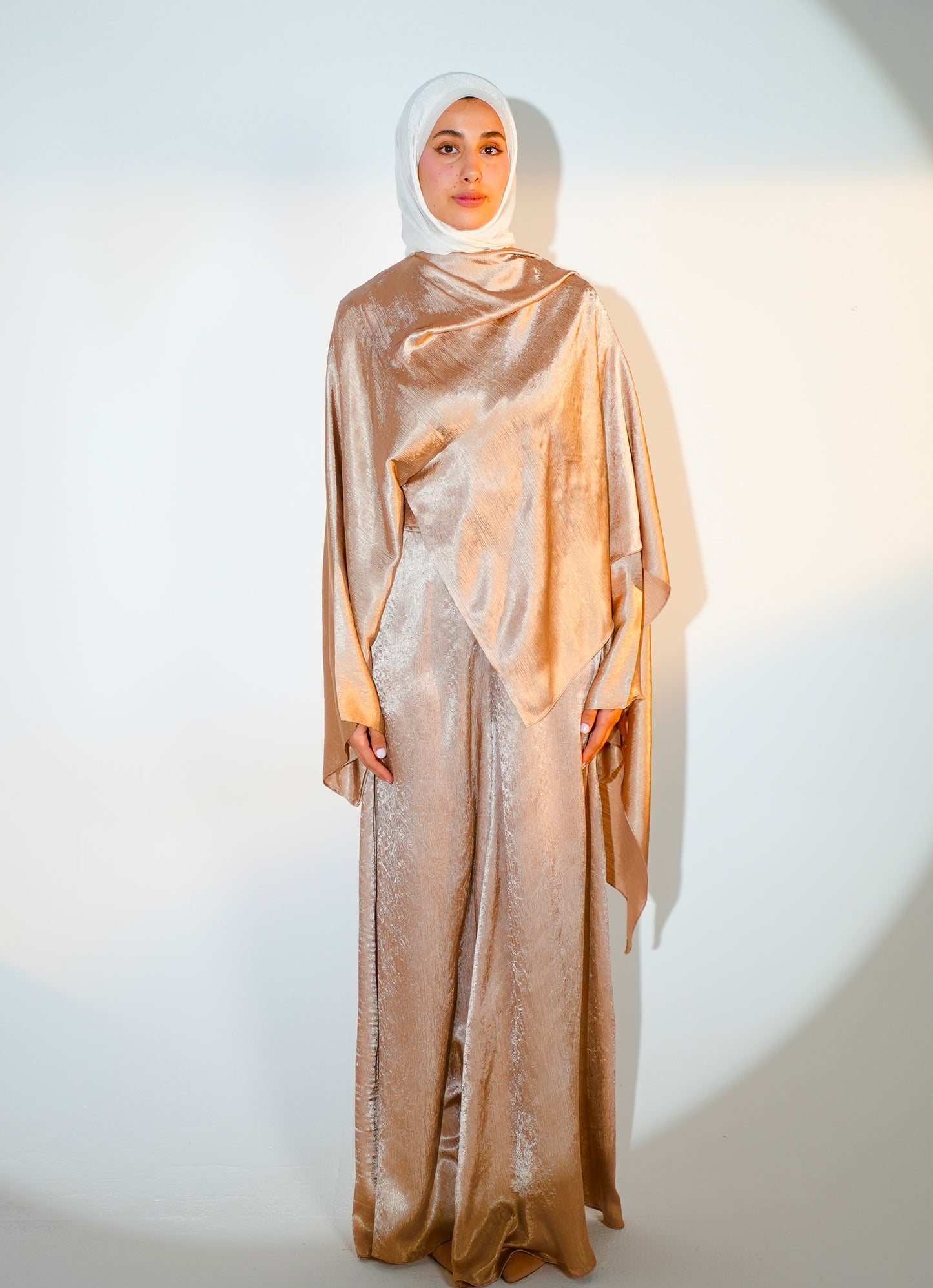 Head Turner Set in Creamy Peach