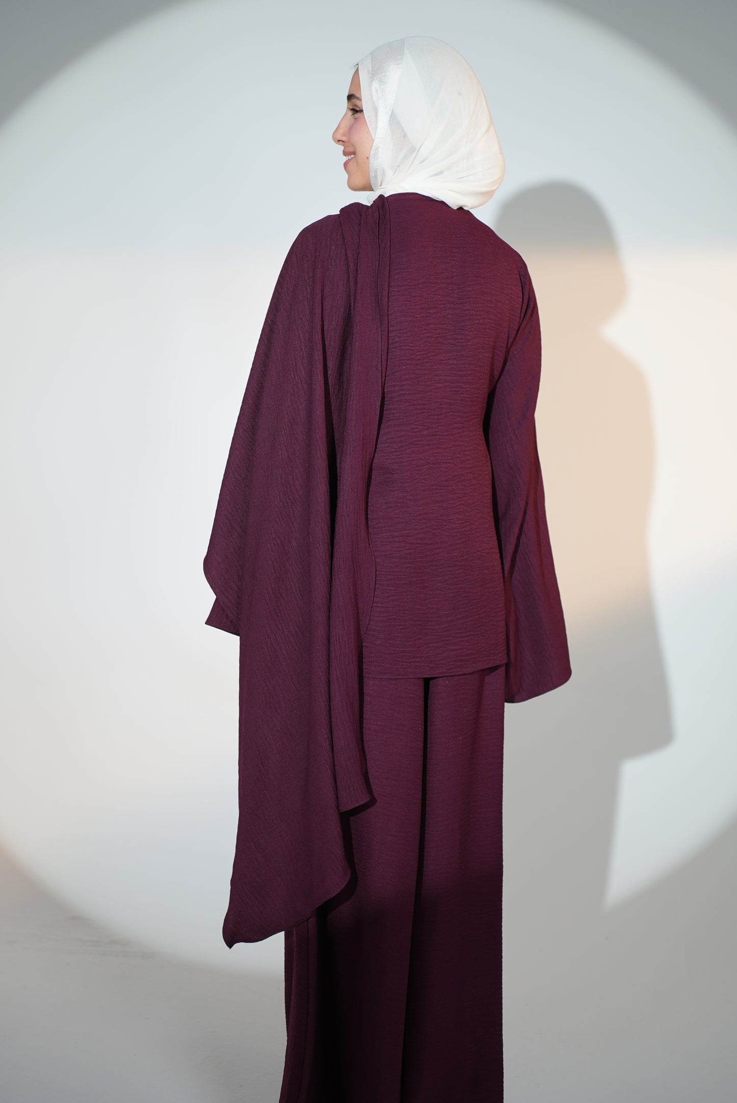 Head Turner Set in Burgundy}