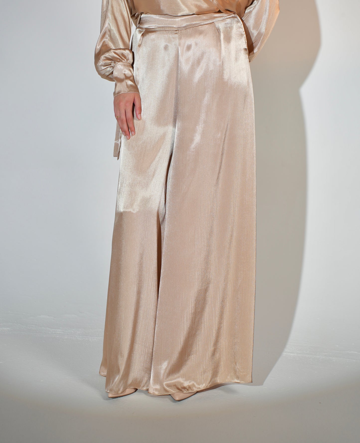 Must Have Skirt Pants in golden beige