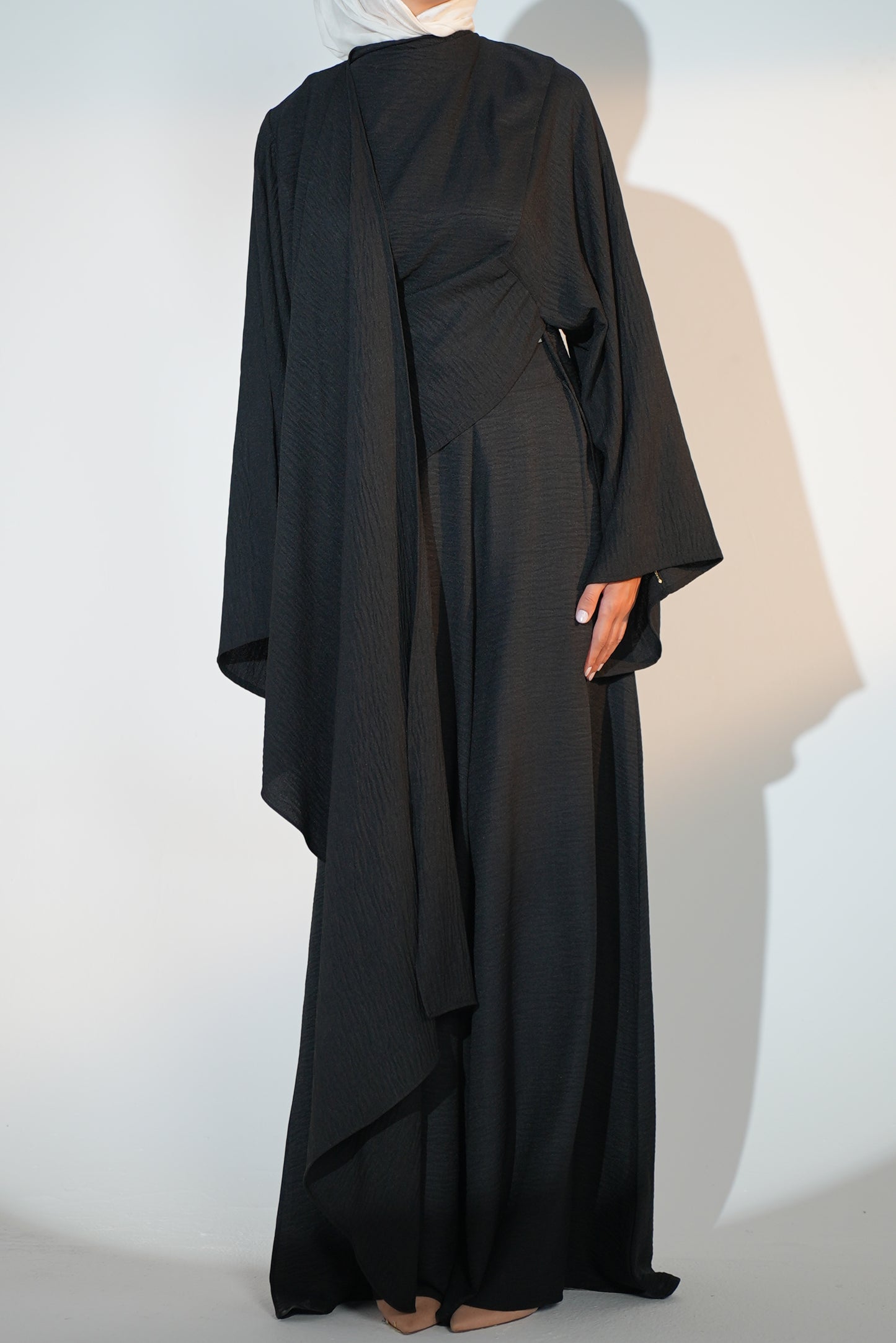 Head Turner Set in Black