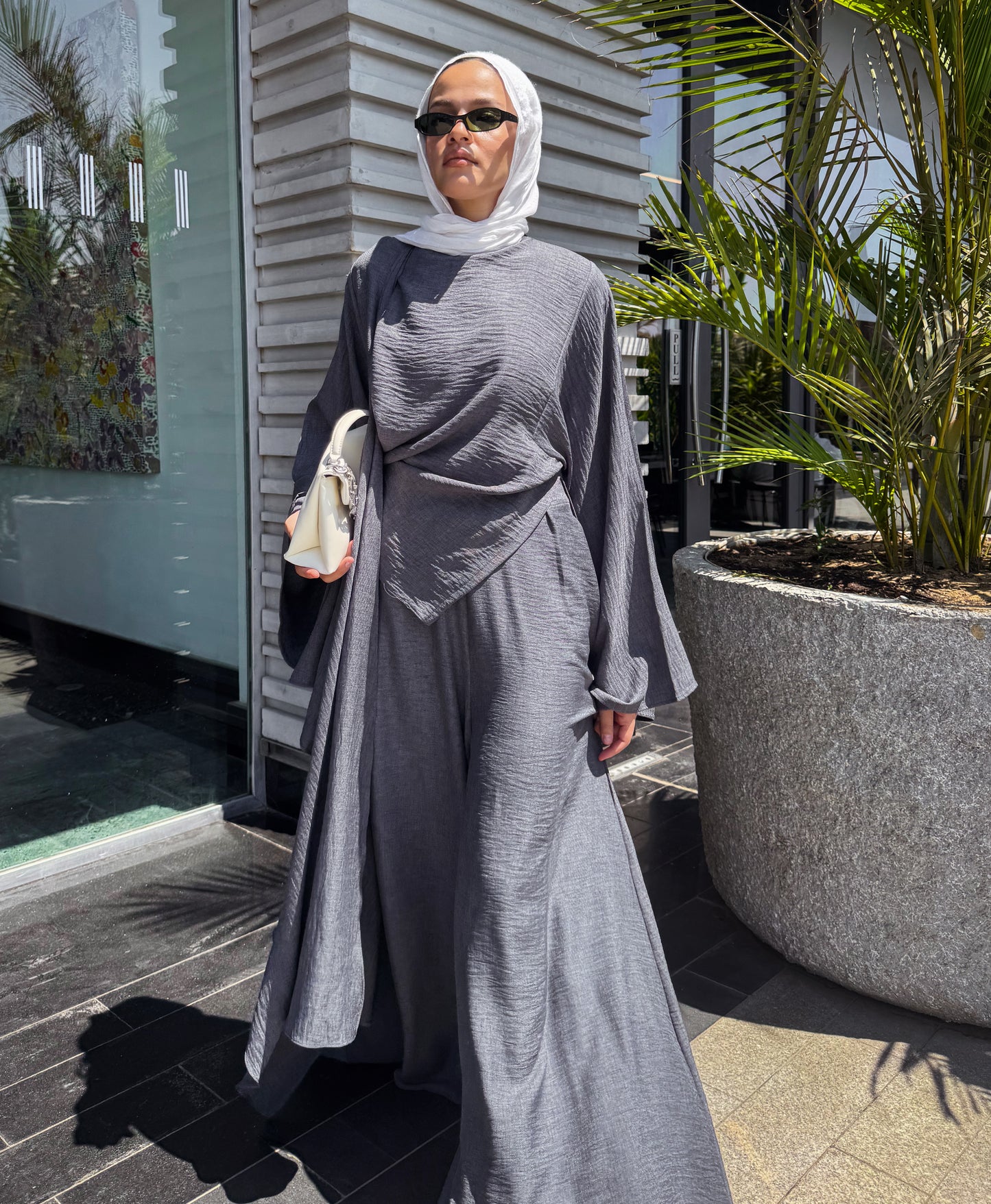 Head Turner Set in Grey