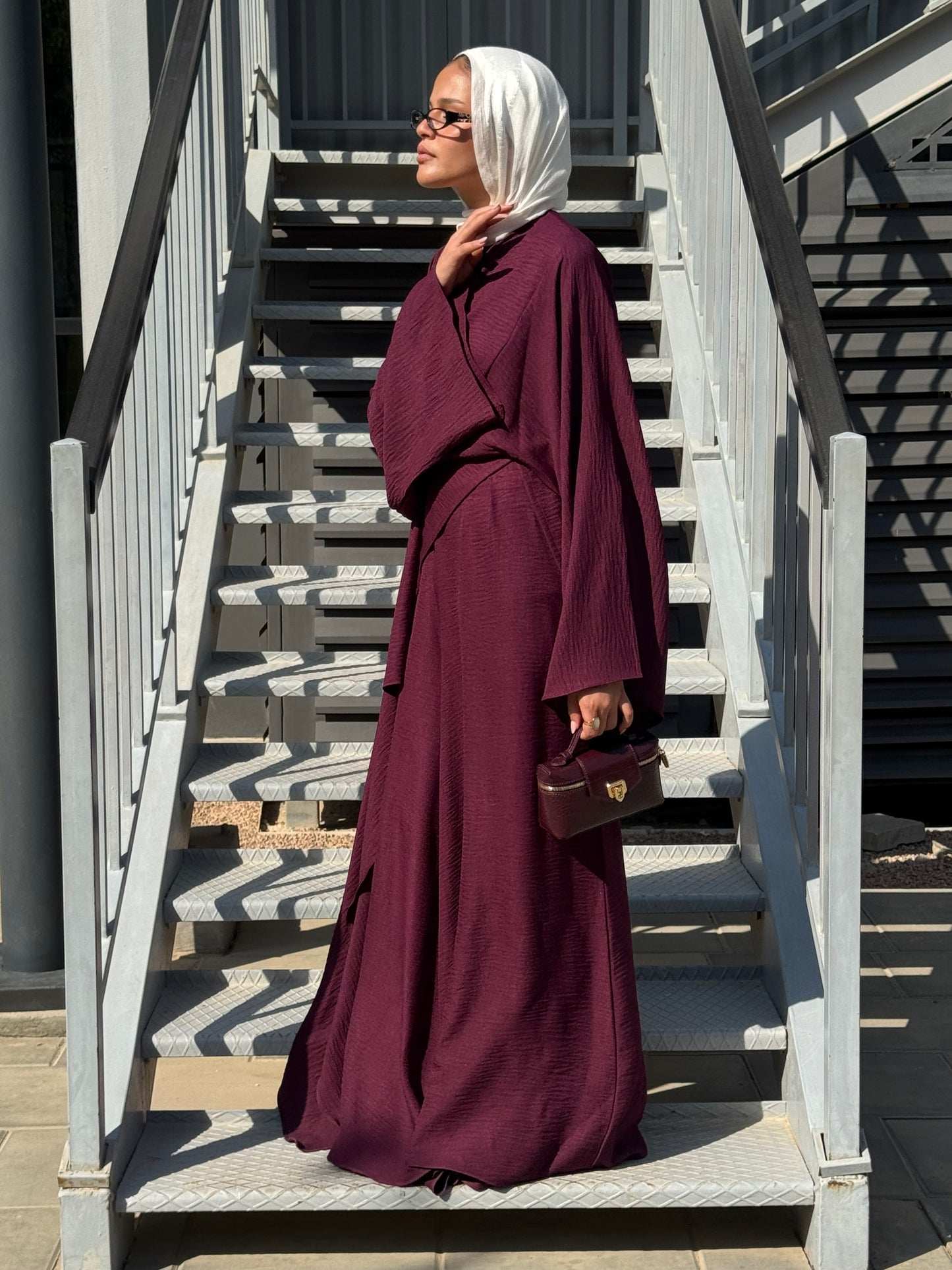 Head Turner Set in Burgundy}