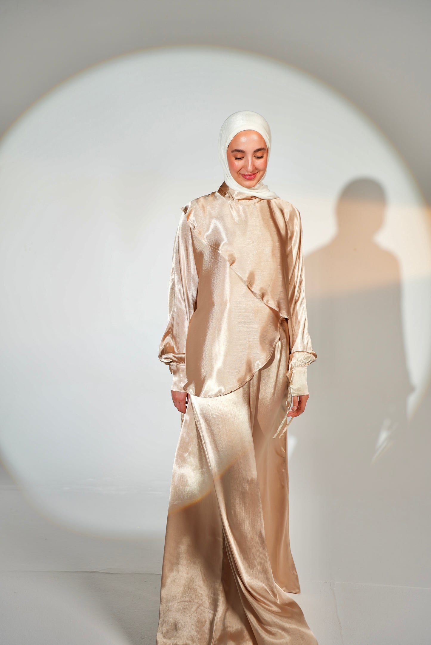 Avery Set in Light Golden Beige