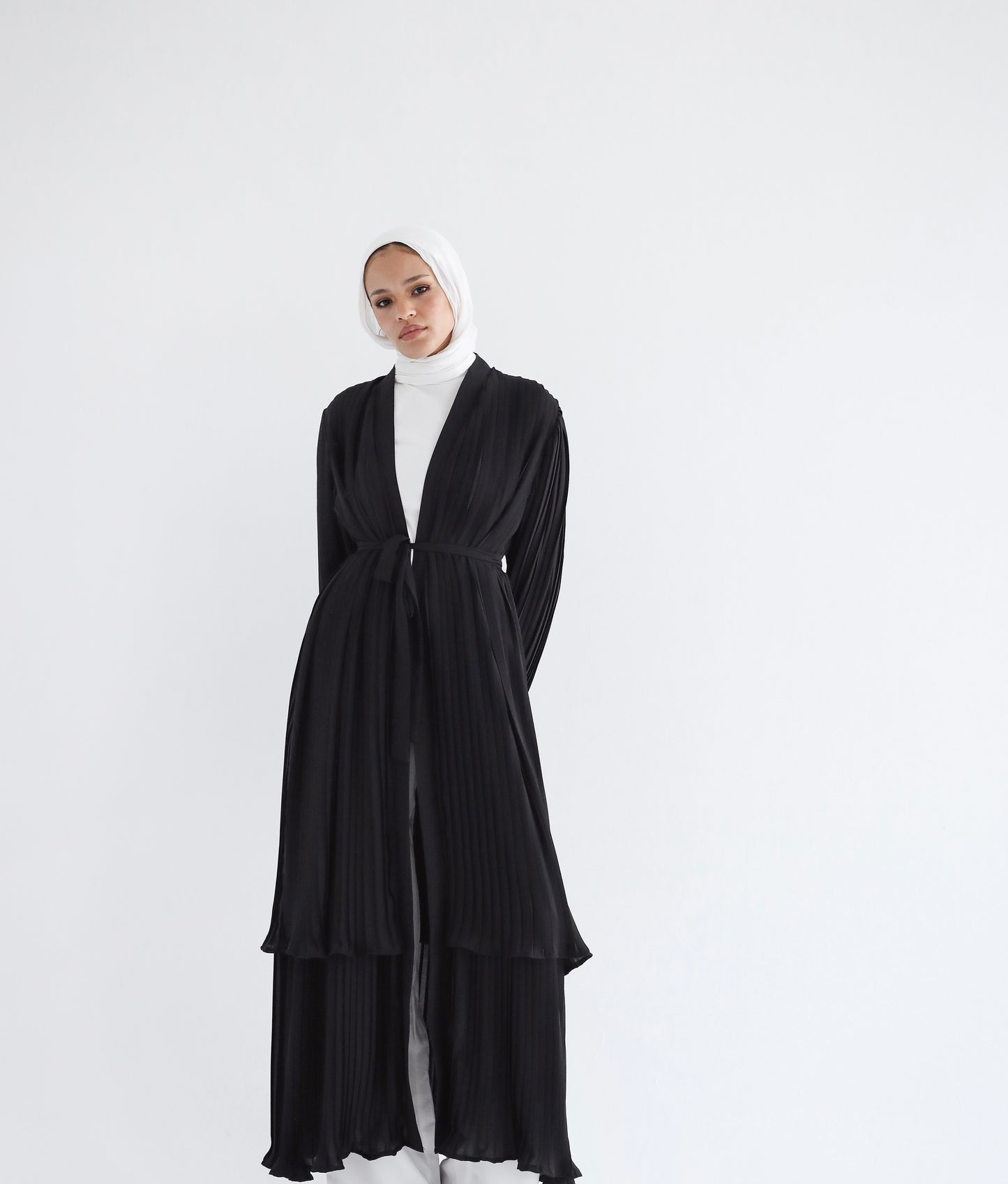 Double Layered Pleated Kaftan in Black