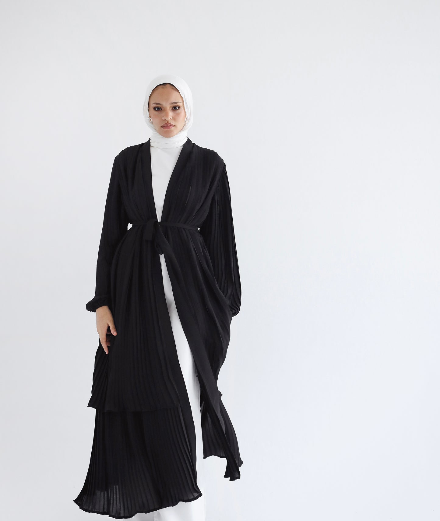 Double Layered Pleated Kaftan in Black