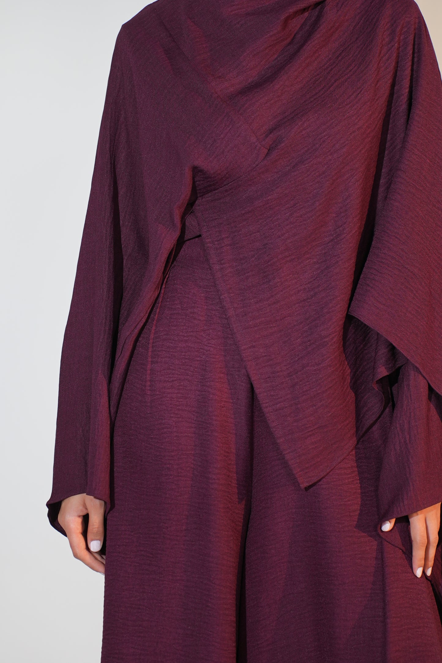Head Turner Set in Burgundy}