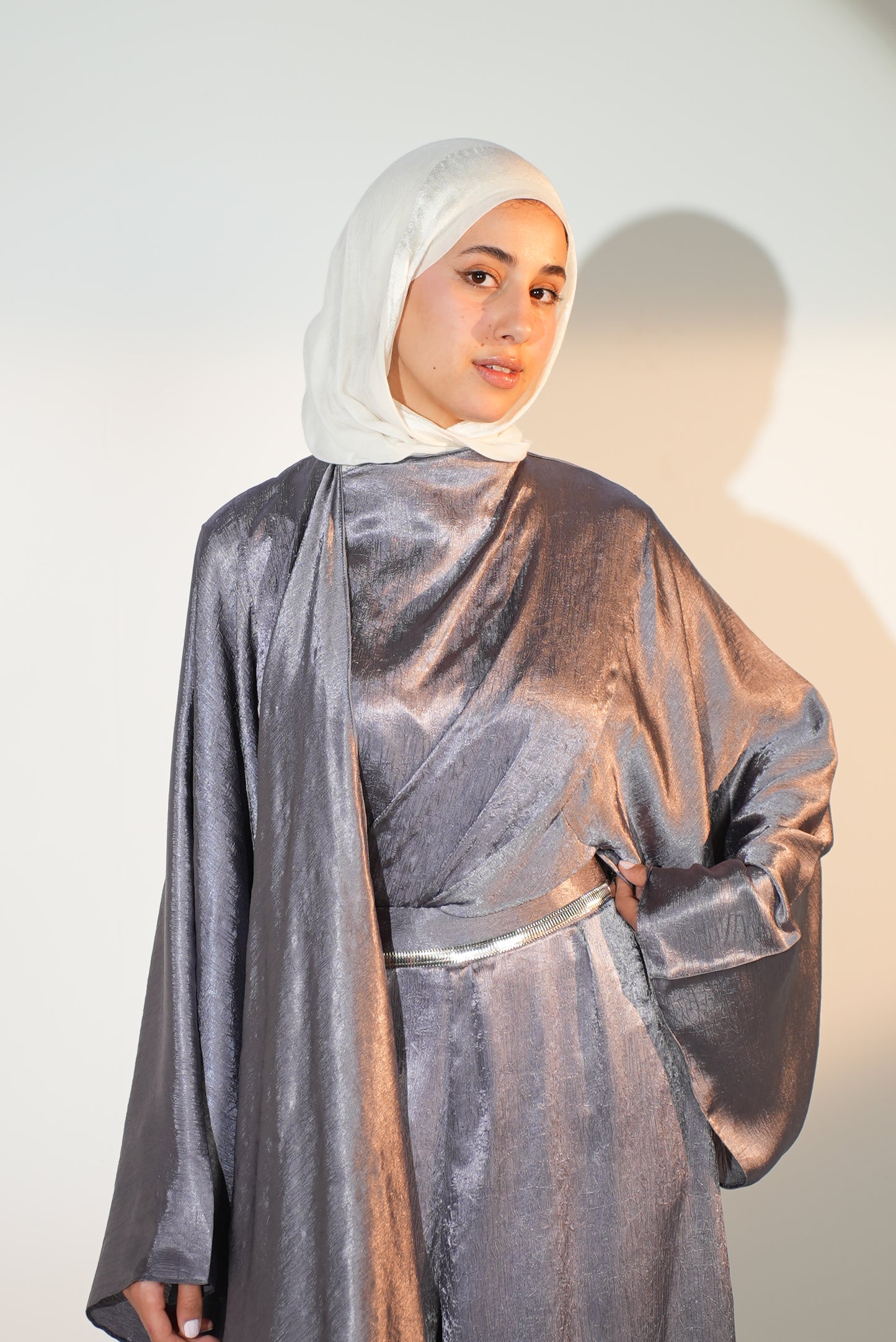 Head Turner set in Greyish Lilac
