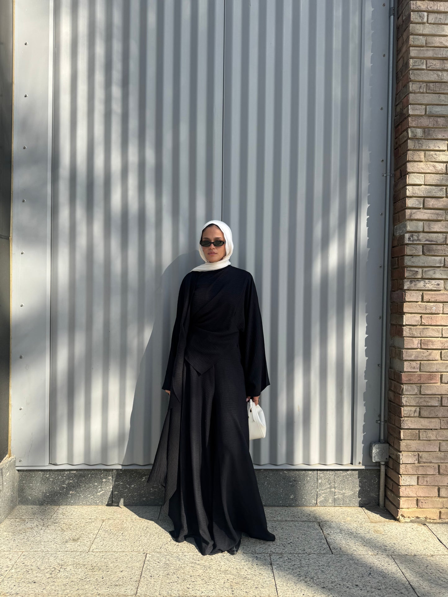 Head Turner Set in Black
