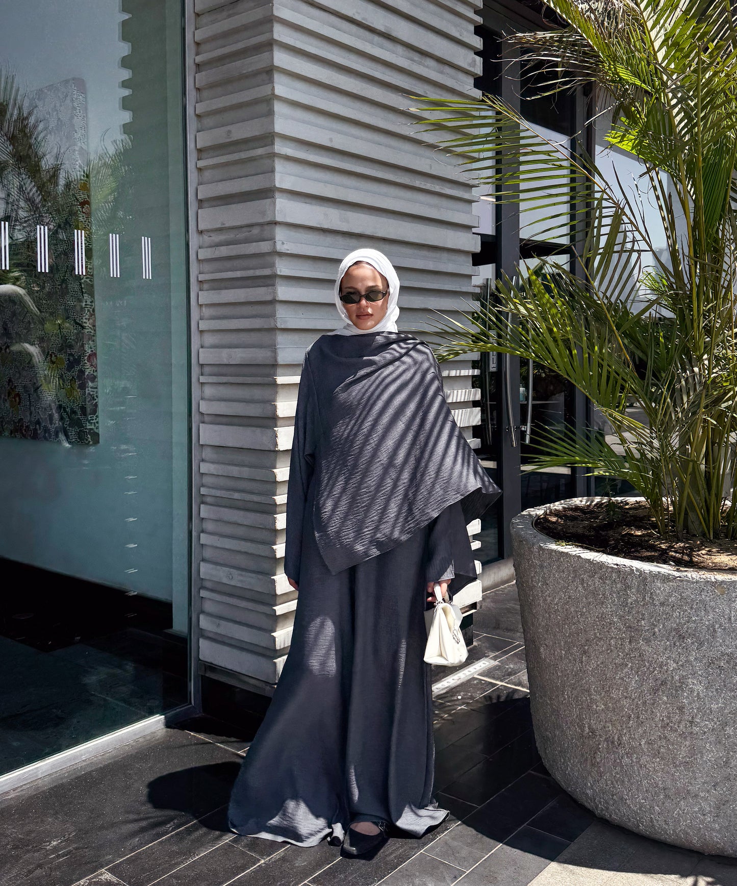 Head Turner Set in Grey