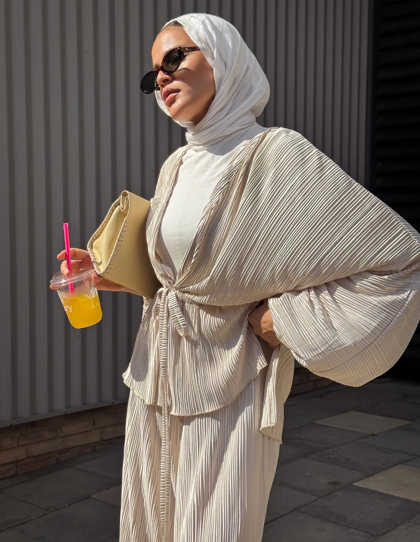 Sicily Balloon Sleeve Set in creme