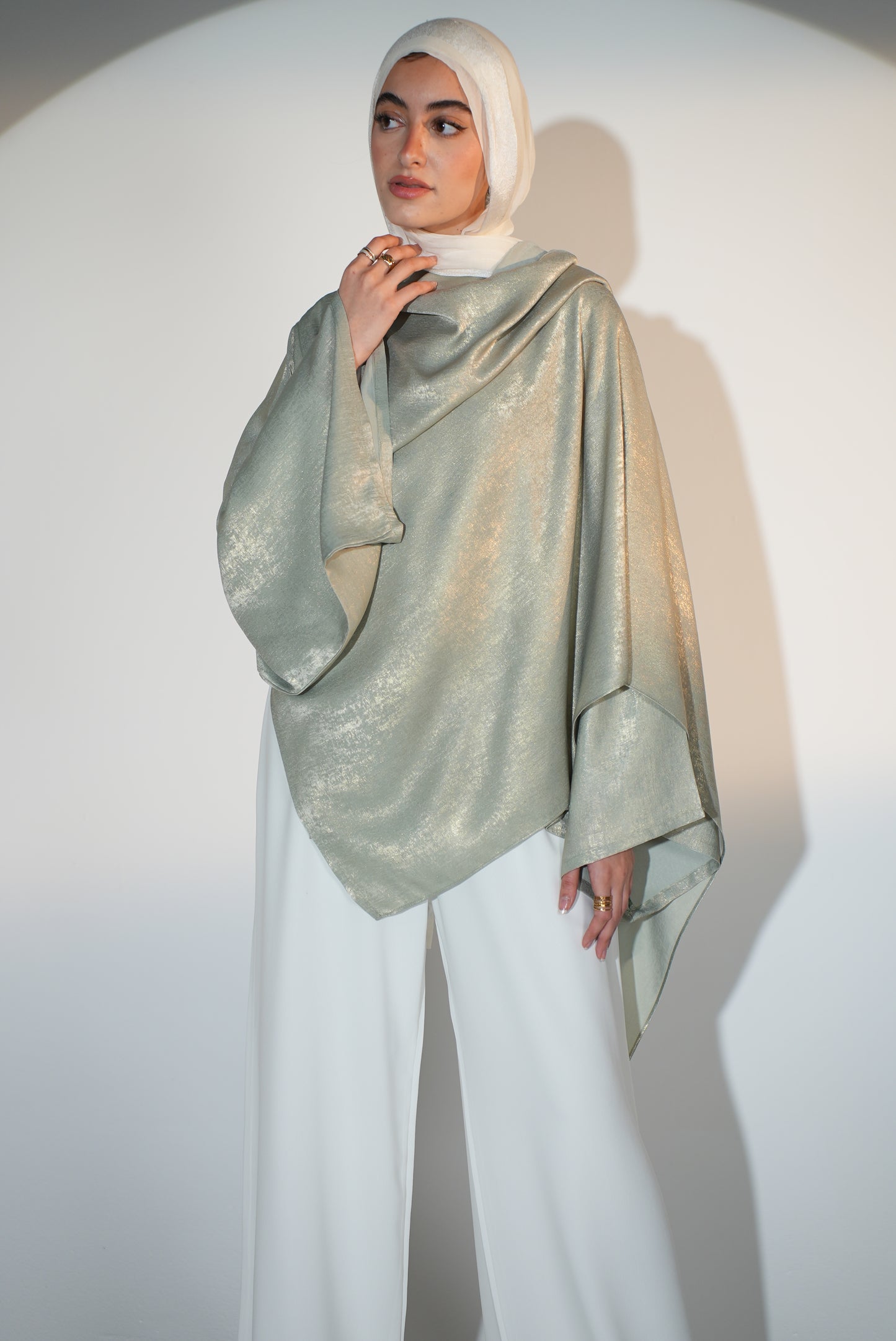 Head Turner Shawl Top in Mint x Gold