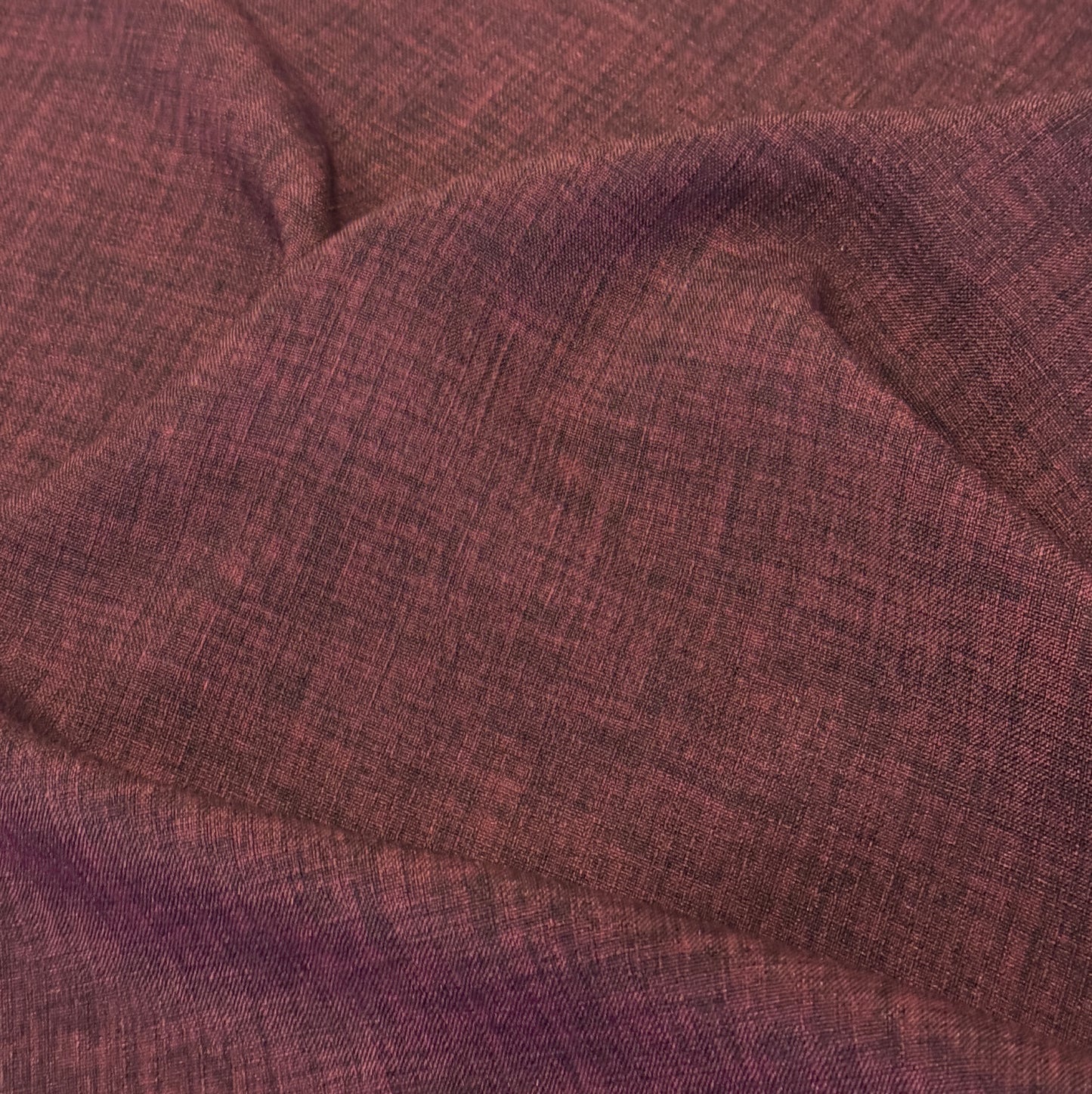 The Head Turner top in Burgundy Linen