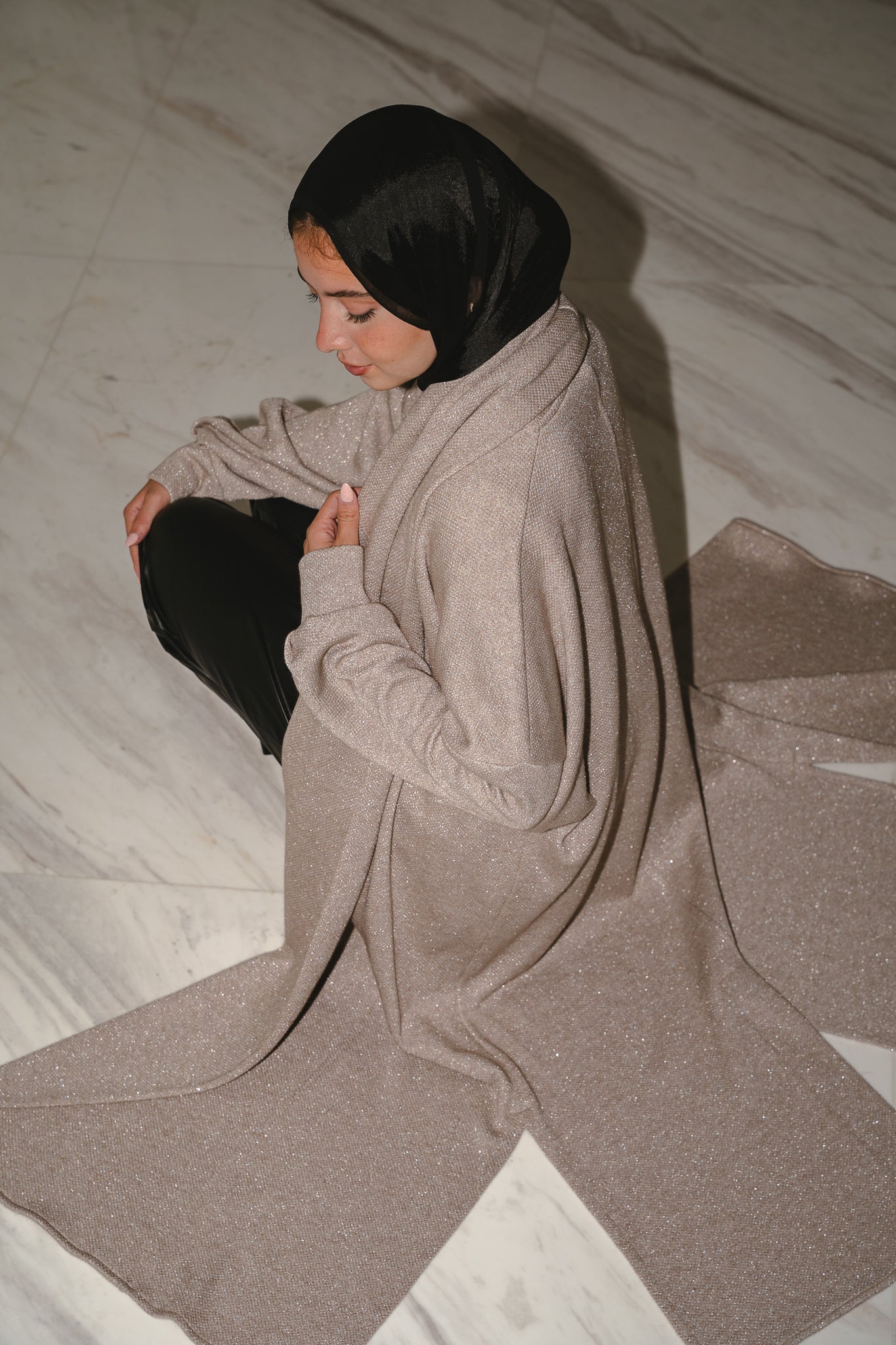 Limited Edition Sparkly Knit Coat in Beige x Silver Sparkle