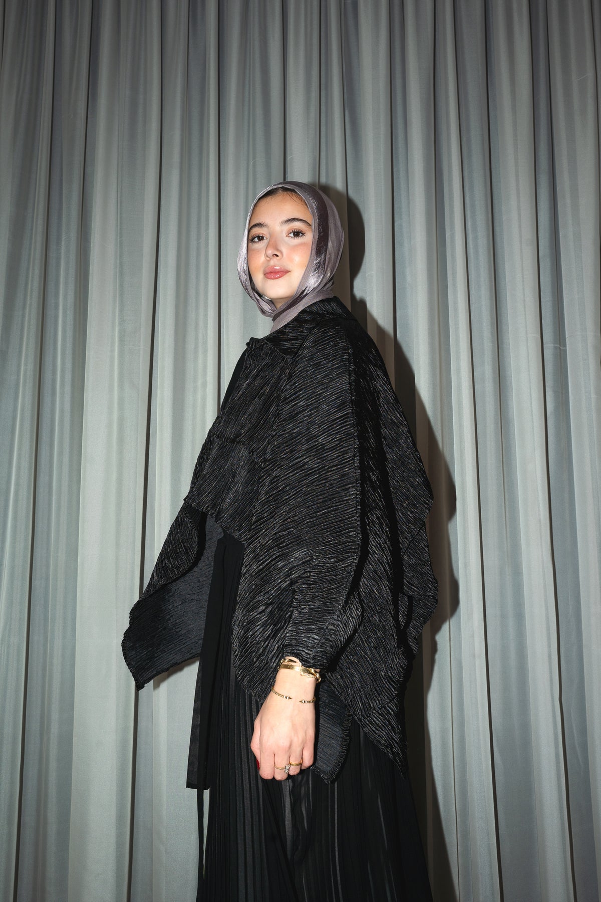 Layl Abaya in Pleated Black