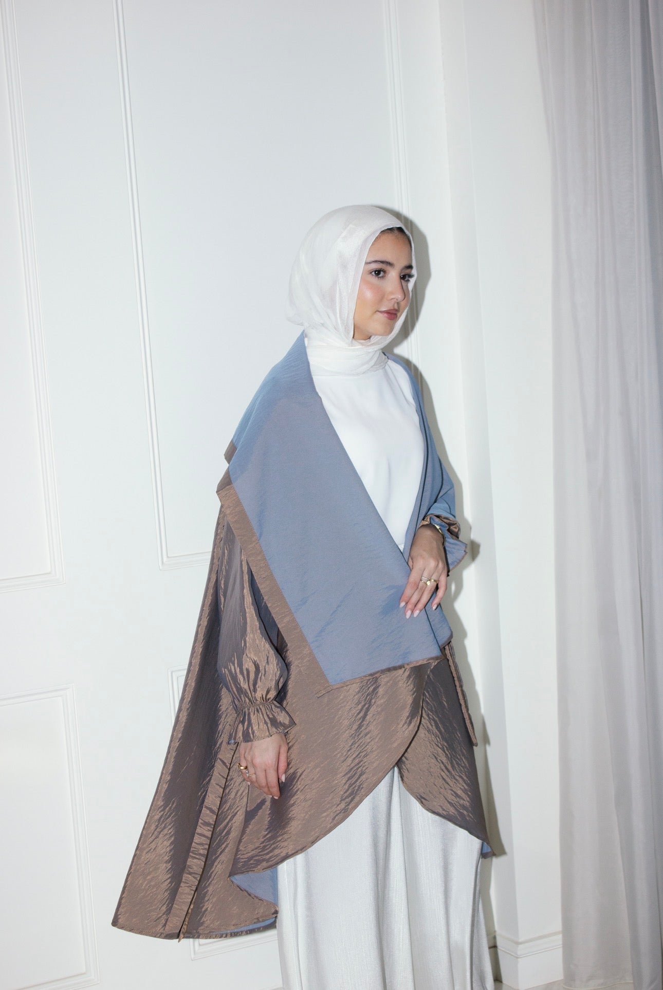 Round Marlyn Trench in BronzexBlue Limited Edition