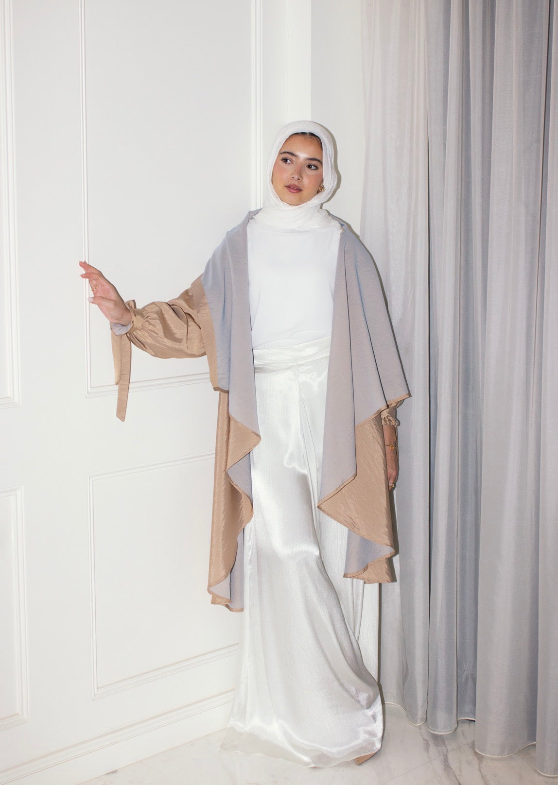 Marlyn Round Trench in BeigexBabyBlue Limited Edition