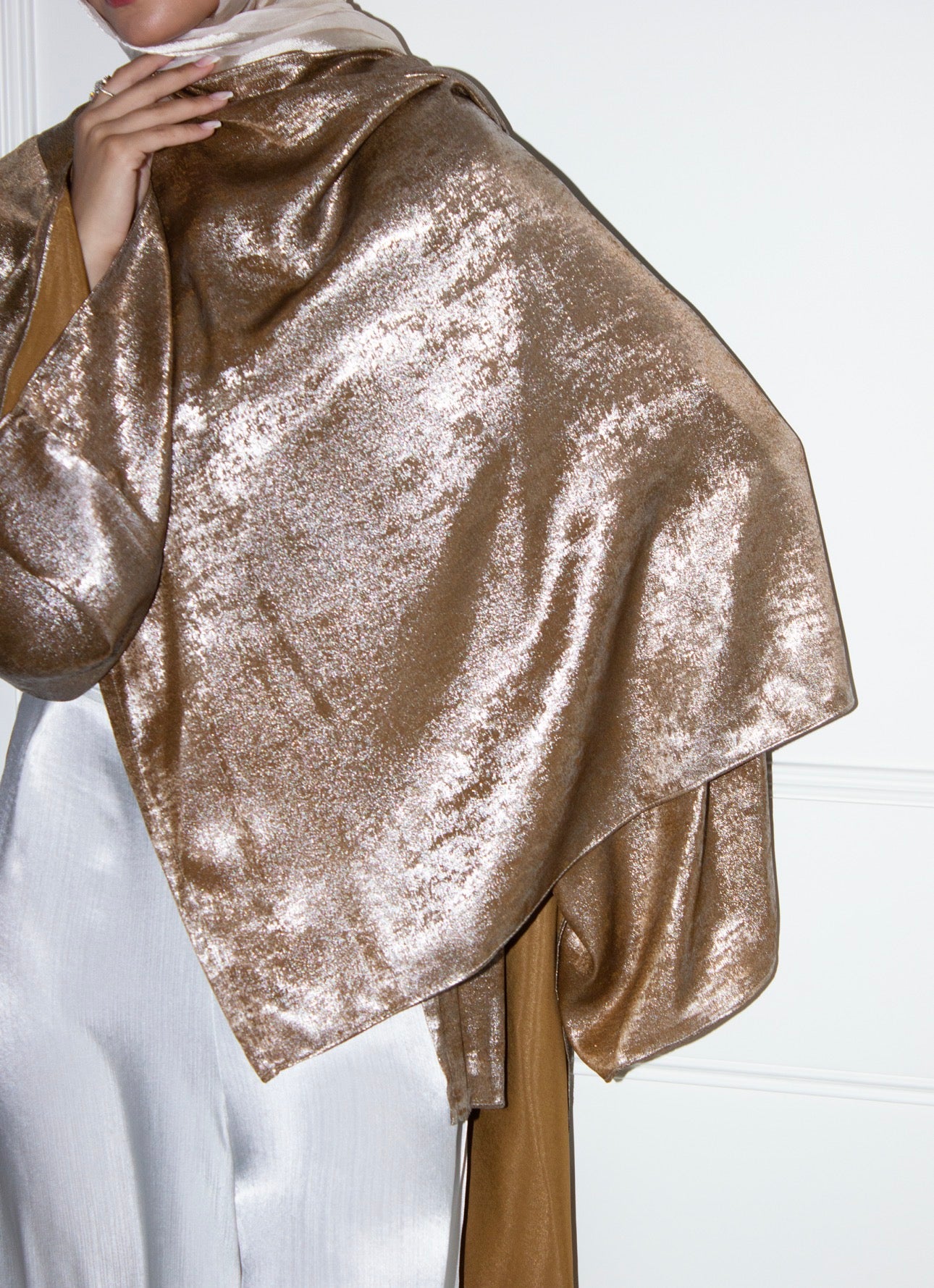 Head Turner Top in SilverxBronze