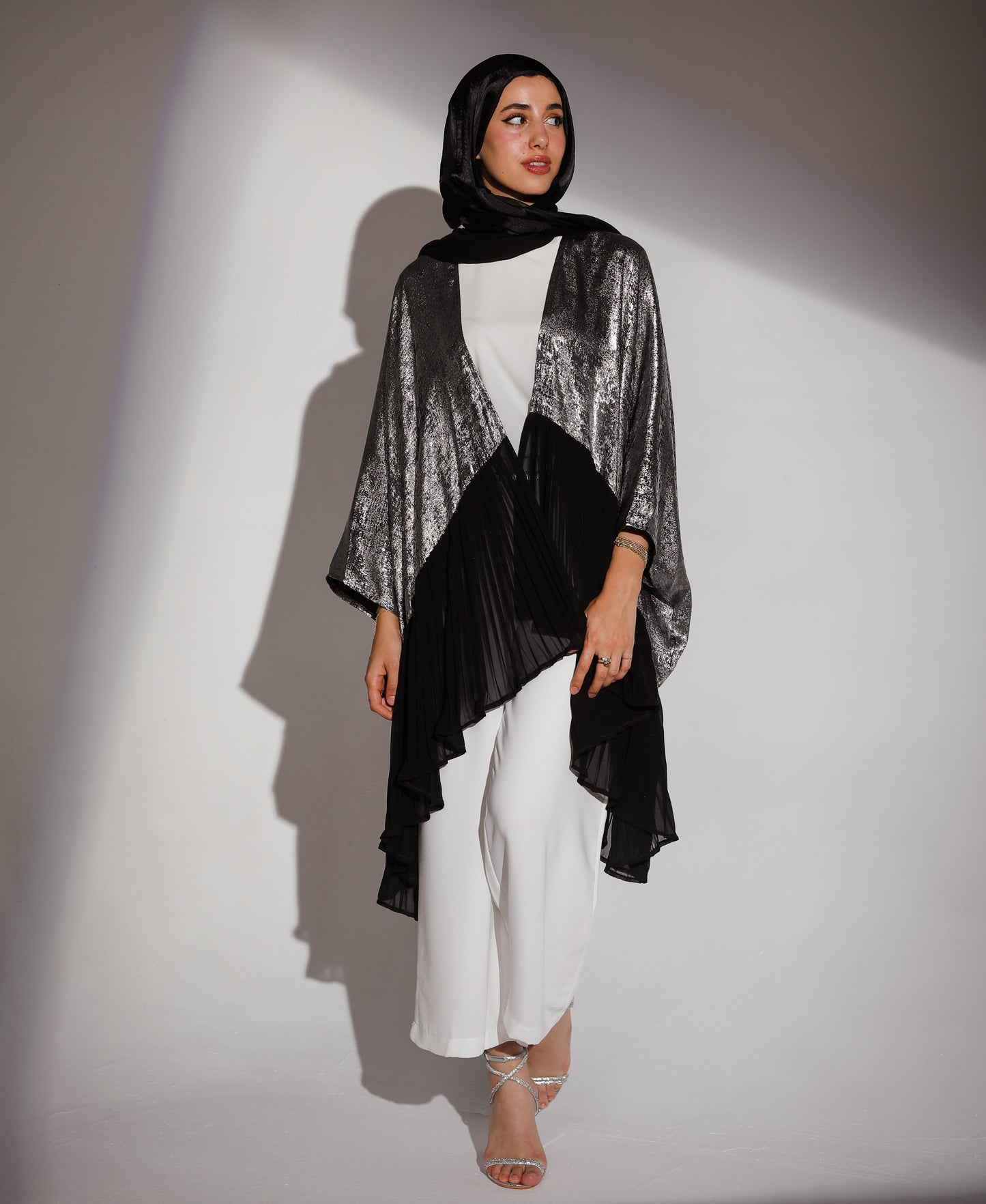 The DiscoxPleats Kimono