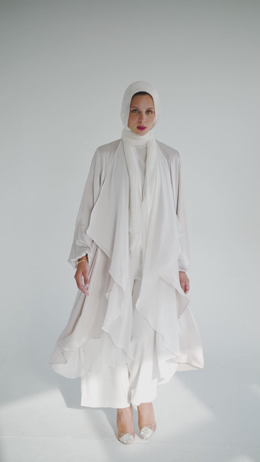 Emilia Kaftan in Silver x white